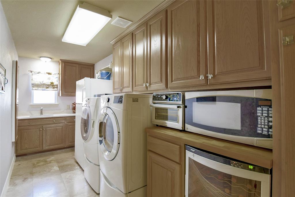 Waters Edge - Residential