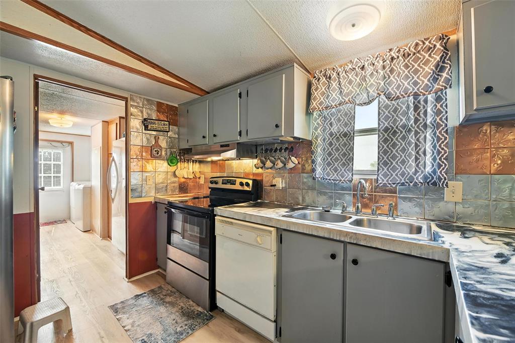 Blue Sky Valley - Residential