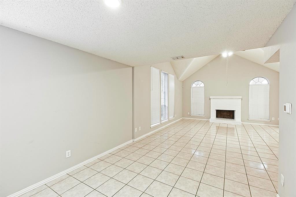 Lewisville, Texas 75067, United States, 3 Bedrooms Bedrooms, ,3 BathroomsBathrooms,Residential,Active,253164