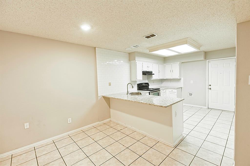 Lewisville, Texas 75067, United States, 3 Bedrooms Bedrooms, ,3 BathroomsBathrooms,Residential,Active,253164