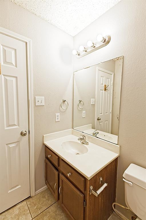 Lewisville, Texas 75067, United States, 3 Bedrooms Bedrooms, ,3 BathroomsBathrooms,Residential,Active,253164