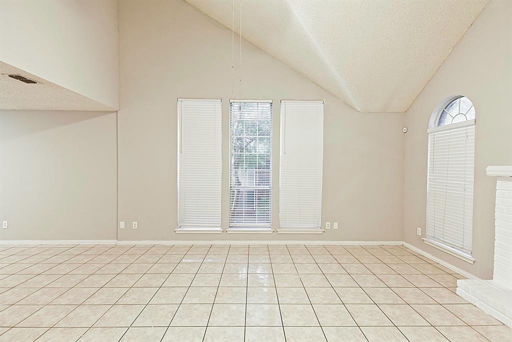 Lewisville, Texas 75067, United States, 3 Bedrooms Bedrooms, ,3 BathroomsBathrooms,Residential,Active,253164