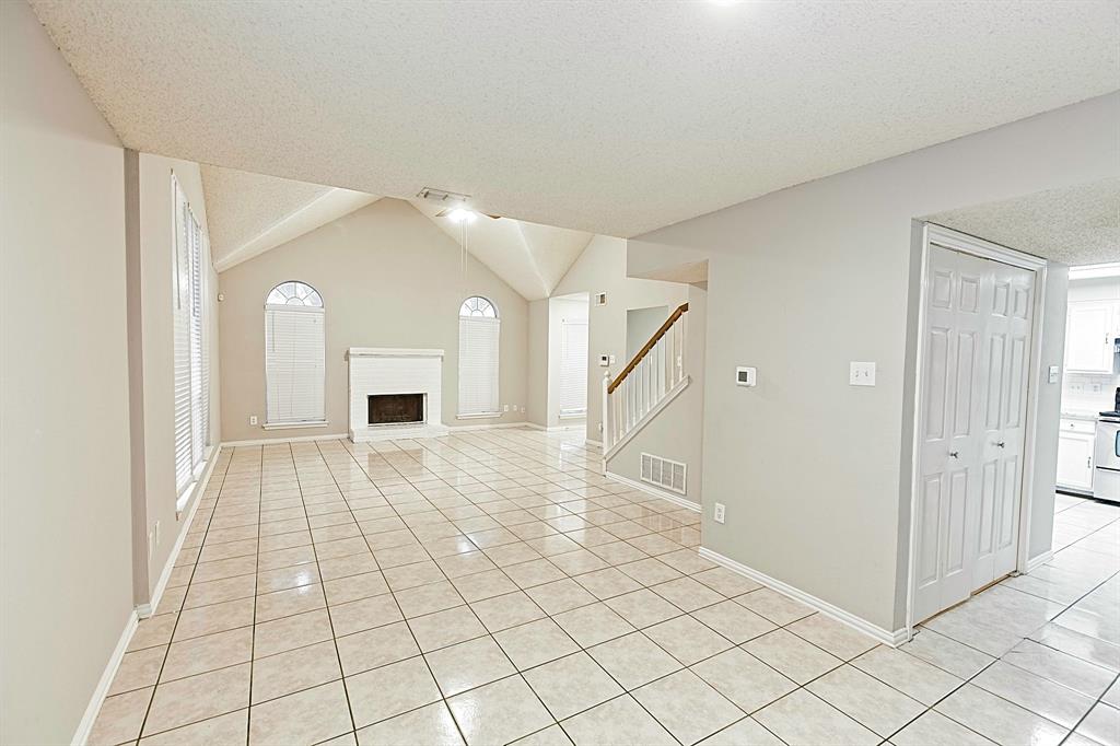 Lewisville, Texas 75067, United States, 3 Bedrooms Bedrooms, ,3 BathroomsBathrooms,Residential,Active,253164