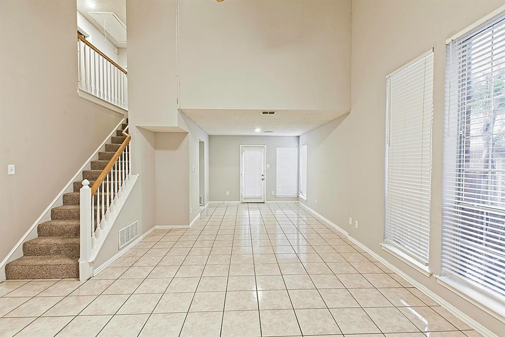 Lewisville, Texas 75067, United States, 3 Bedrooms Bedrooms, ,3 BathroomsBathrooms,Residential,Active,253164