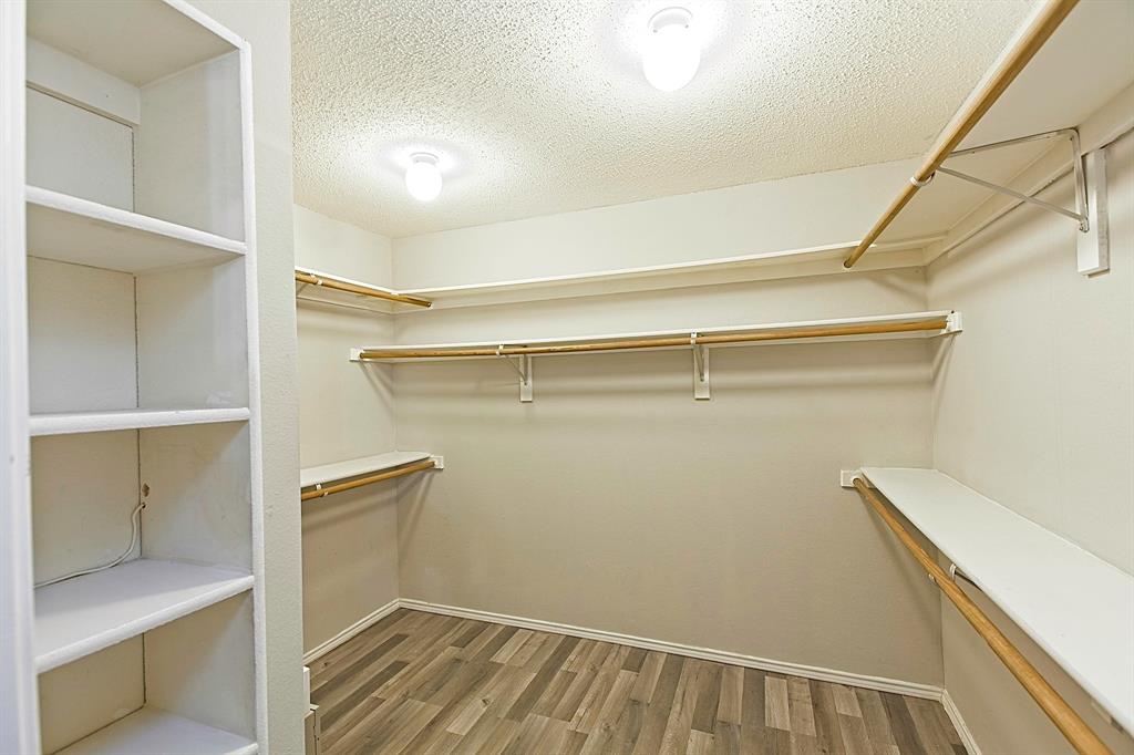 Lewisville, Texas 75067, United States, 3 Bedrooms Bedrooms, ,3 BathroomsBathrooms,Residential,Active,253164