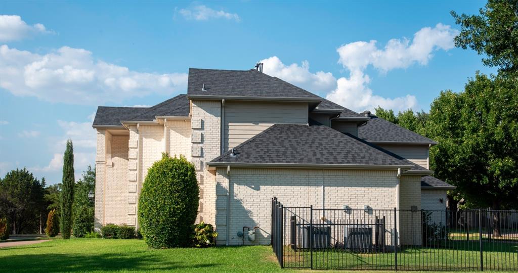 1806 Richlen Way