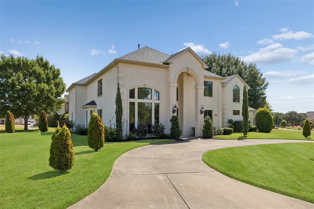 1806 Richlen Way