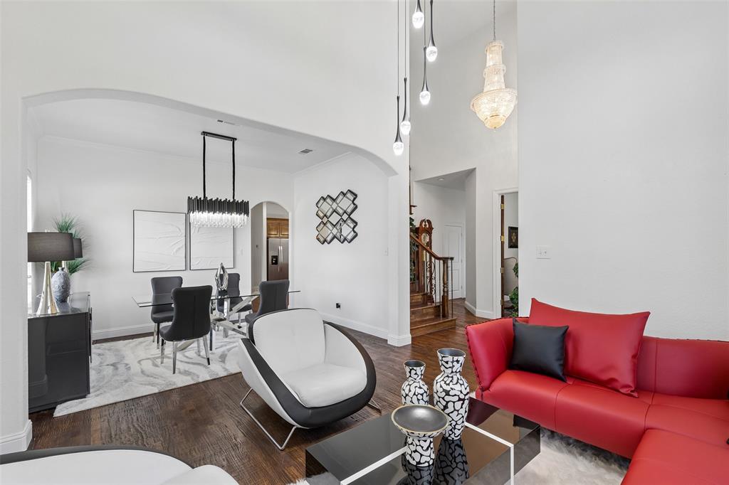1806 Richlen Way