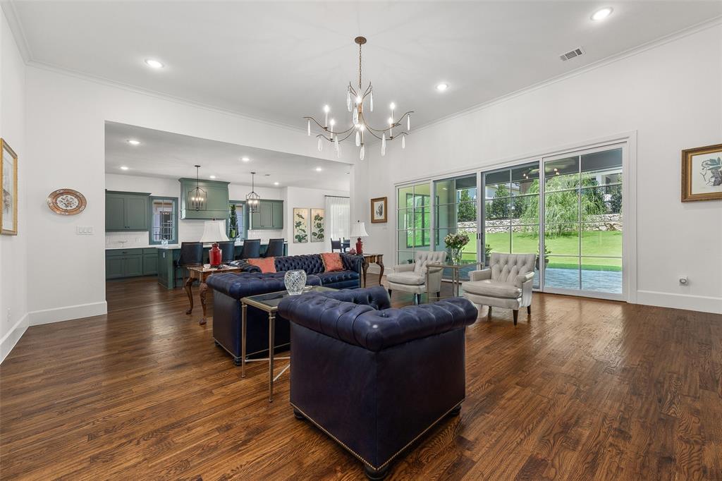 Montrachet - Residential