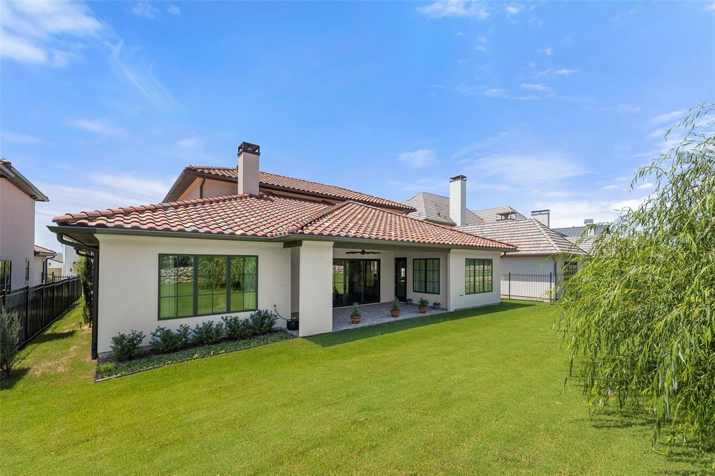 Montrachet - Residential