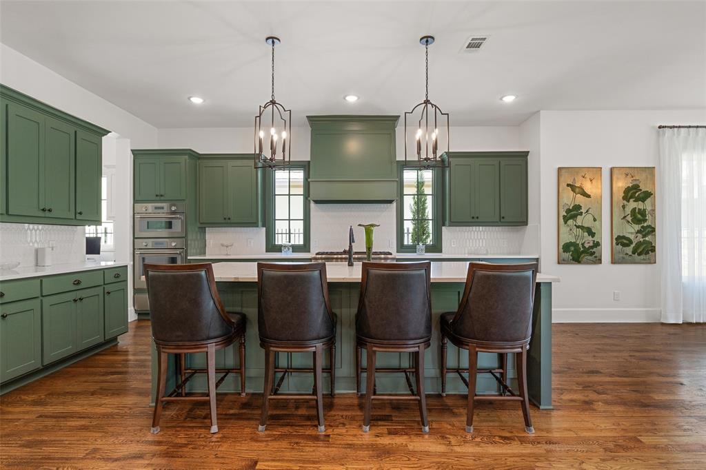 Montrachet - Residential