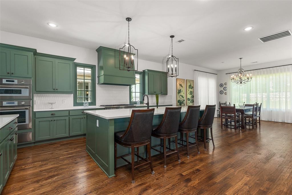 Montrachet - Residential