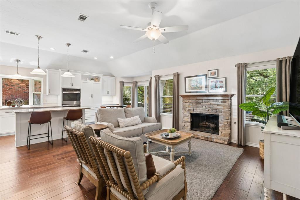 2265 Glen Ridge Drive