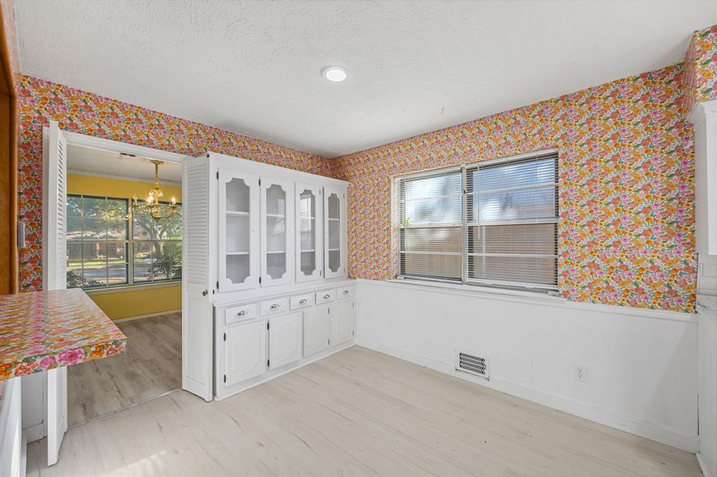 Mockingbird Manor - Residential