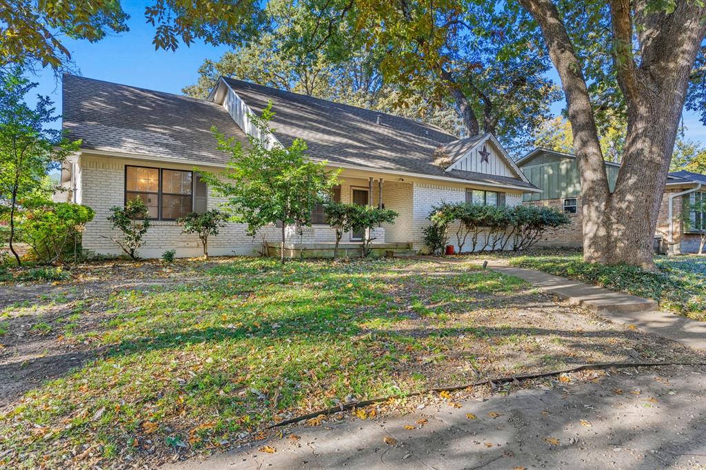 Mockingbird Manor - Residential