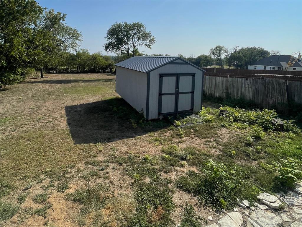 D Norton - Residential Lease