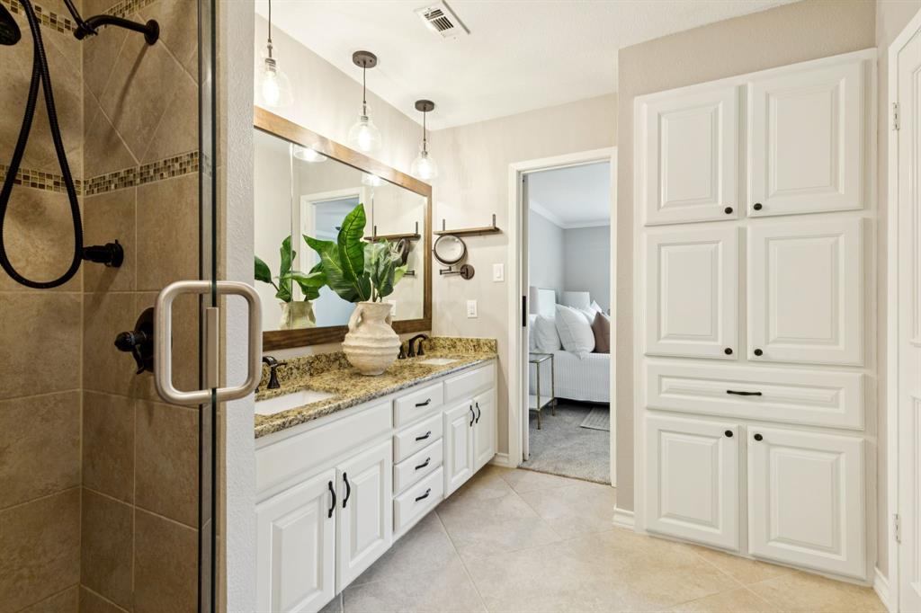 Oak Country Estates - Residential Lease