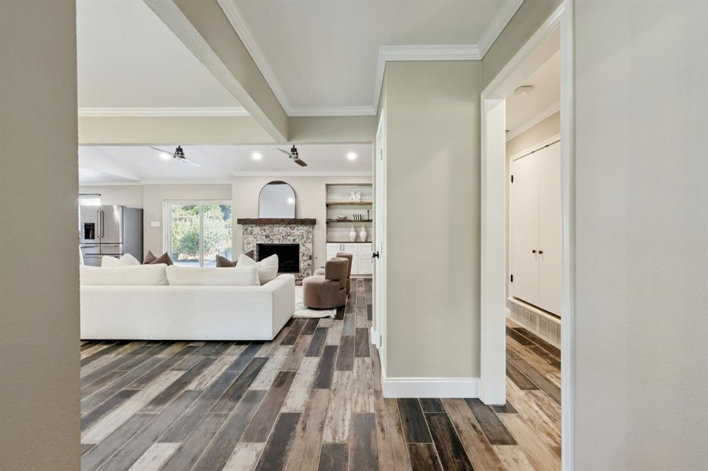 Oak Country Estates - Residential Lease