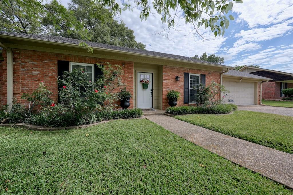 617 Top Hill Drive