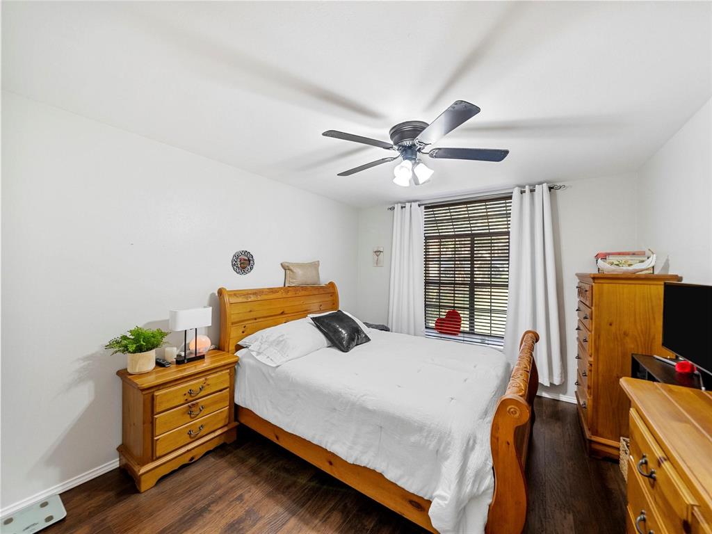 Wedglea Place Condo - Residential