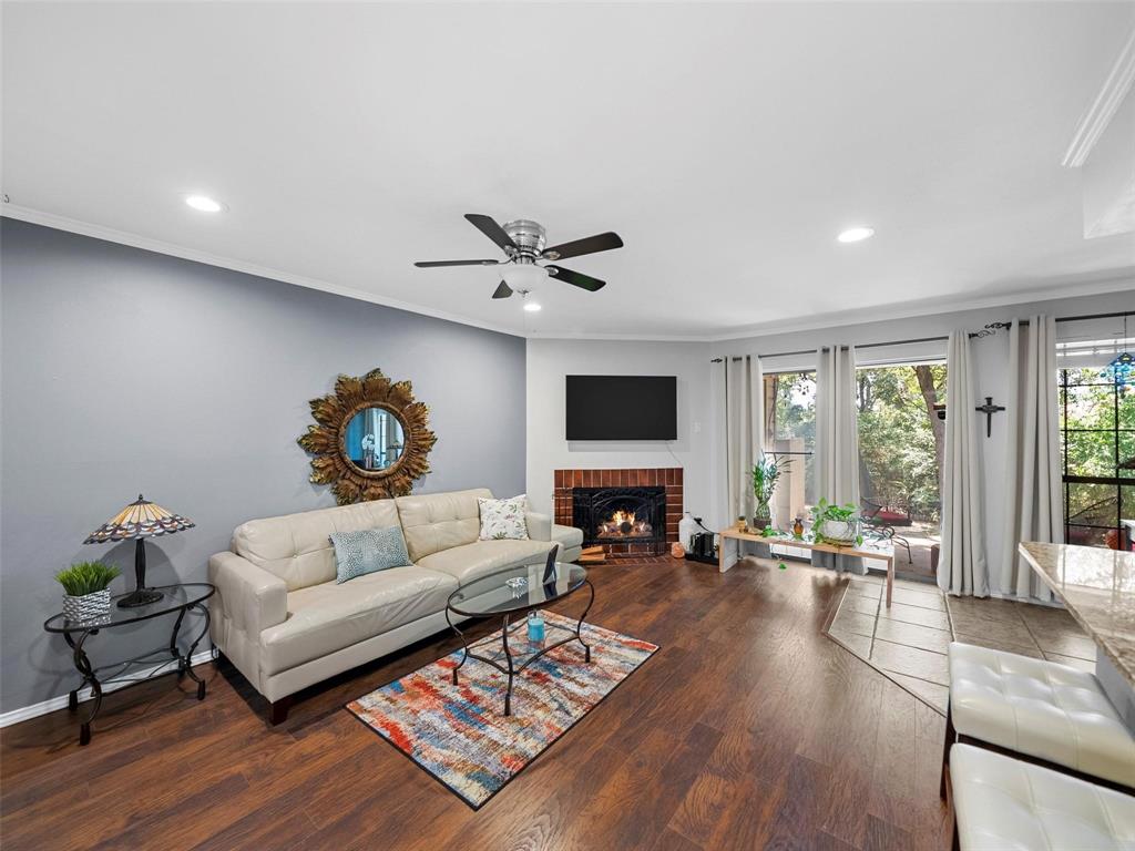 Wedglea Place Condo - Residential