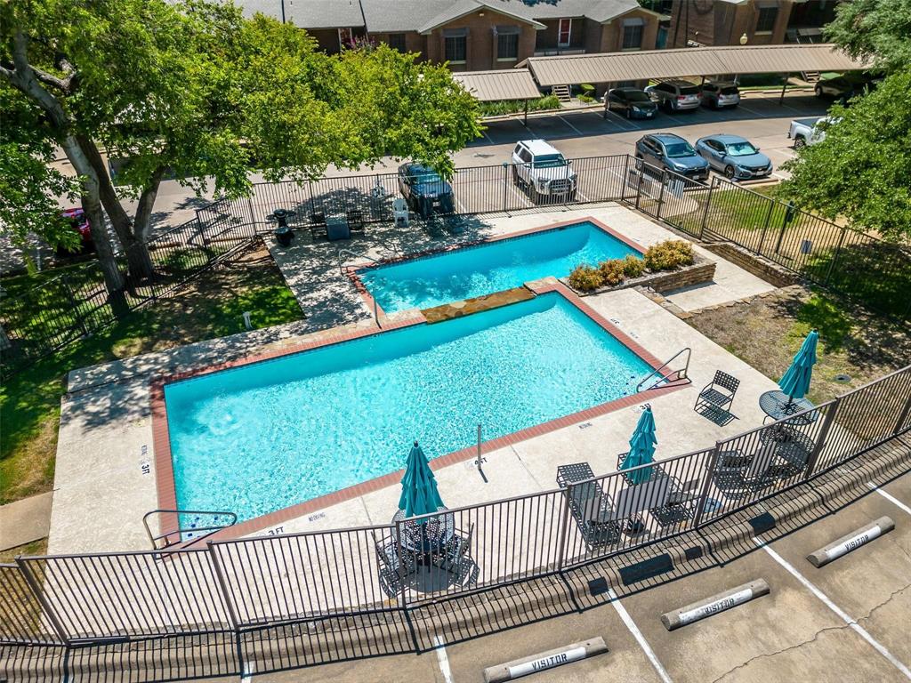 Wedglea Place Condo - Residential