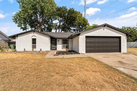 Tiny photo for 4910 Frontier Road, Garland, TX 75043 (MLS # 21396387)