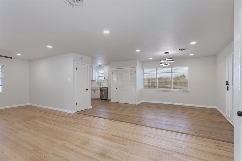 Singing Hills - Residential