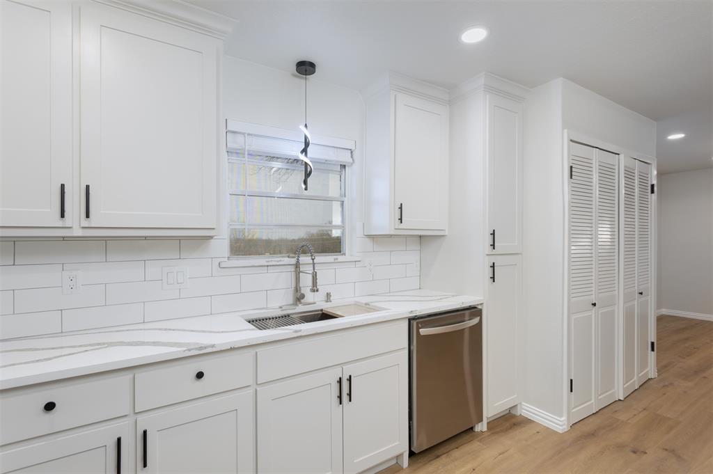 Singing Hills - Residential