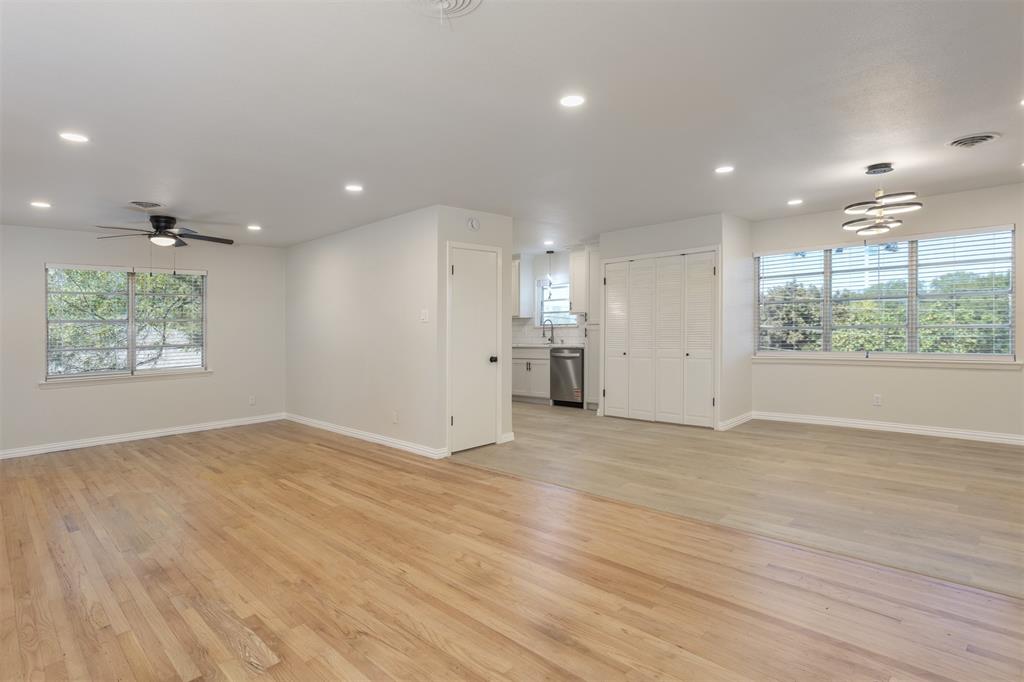 Singing Hills - Residential