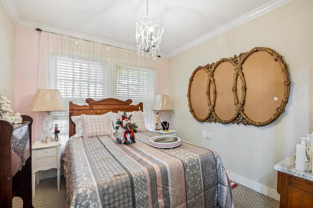 CARTERS - Commercial Sale