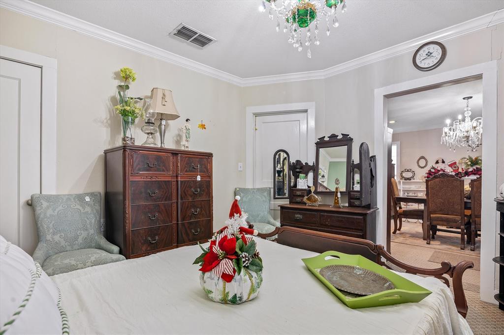 CARTERS - Commercial Sale