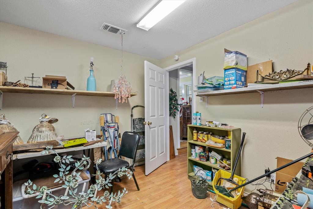 CARTERS - Commercial Sale