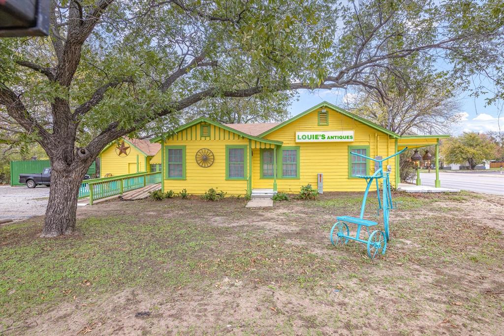 CARTERS - Commercial Sale