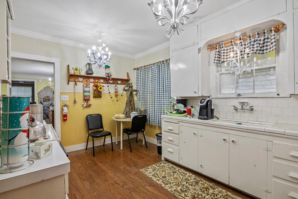 CARTERS - Commercial Sale