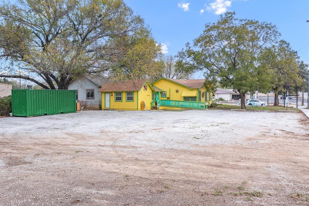 CARTERS - Commercial Sale