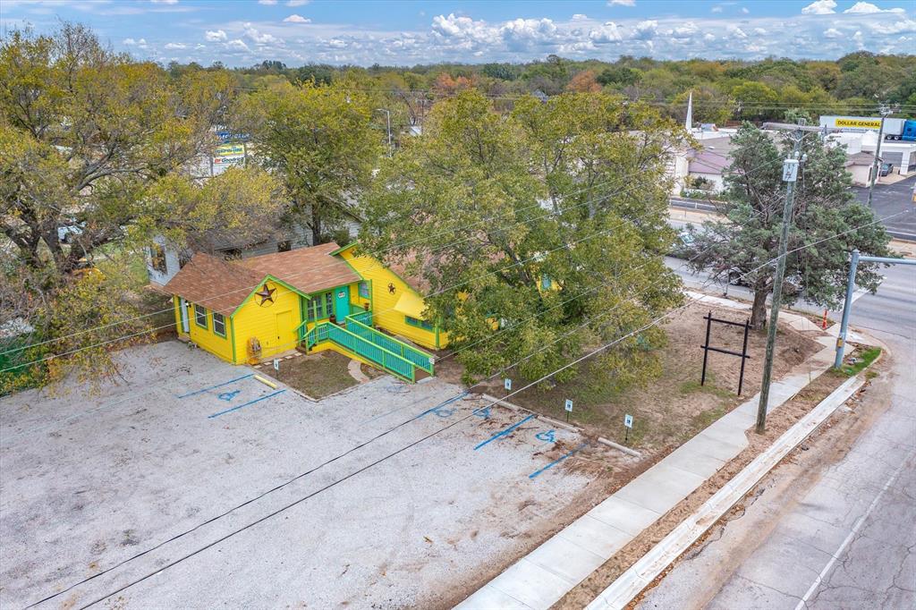 CARTERS - Commercial Sale