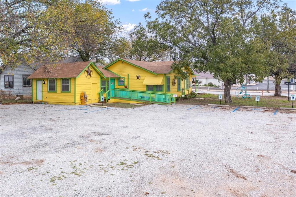 CARTERS - Commercial Sale