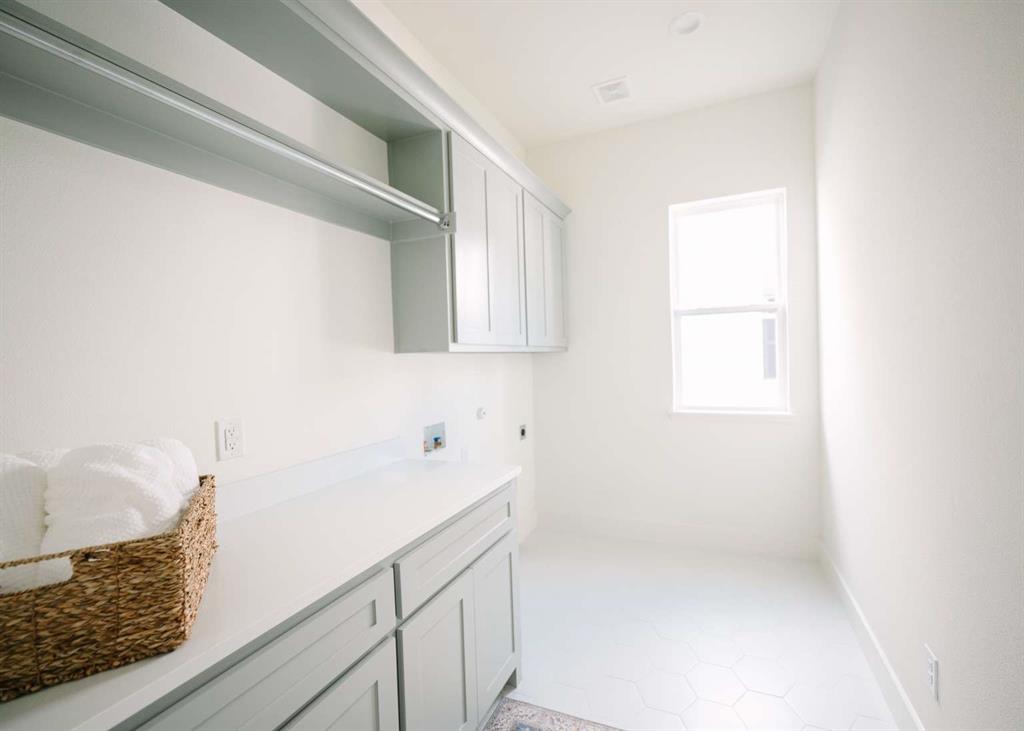 Parks Of Aledo The - Residential Lease