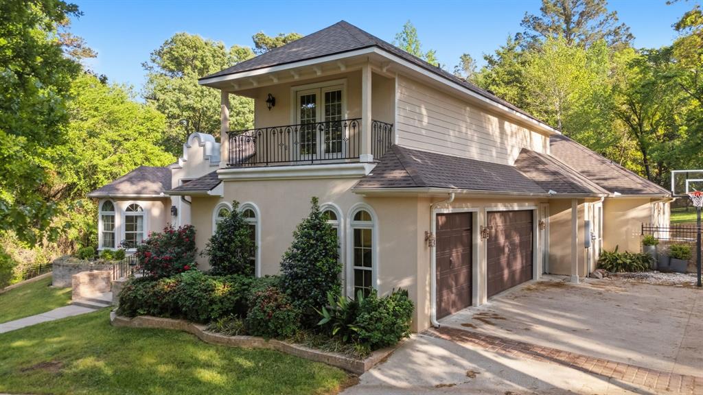 STONEGATE - Residential