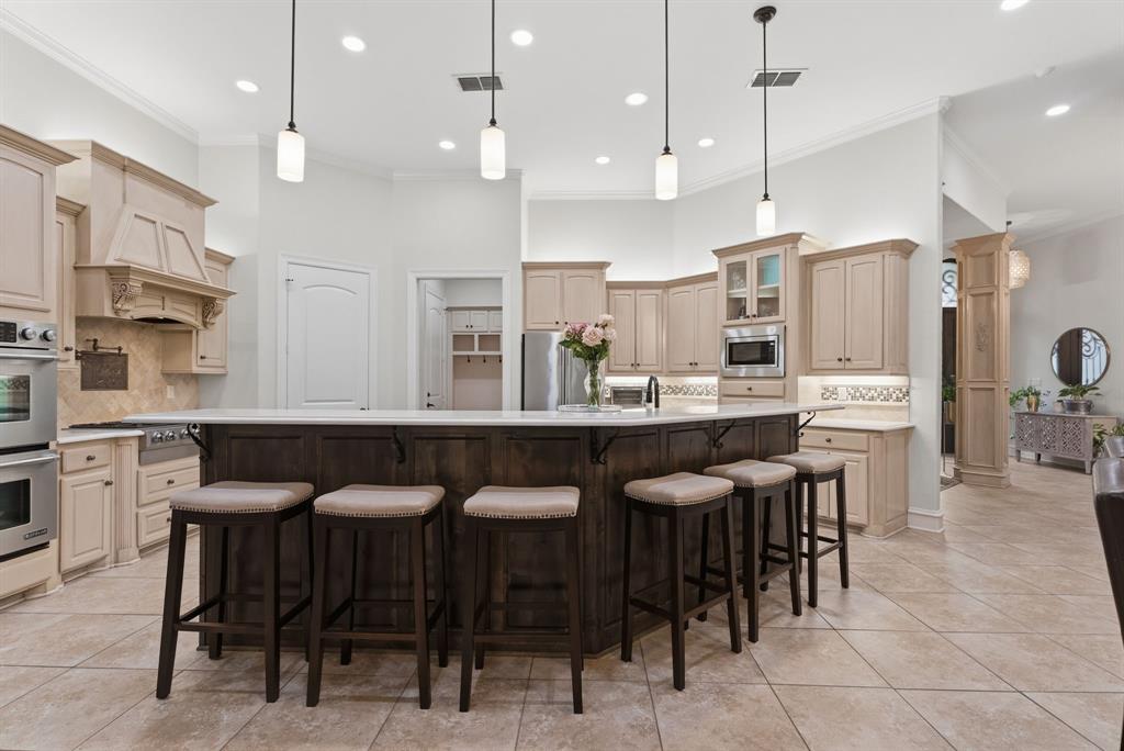 STONEGATE - Residential