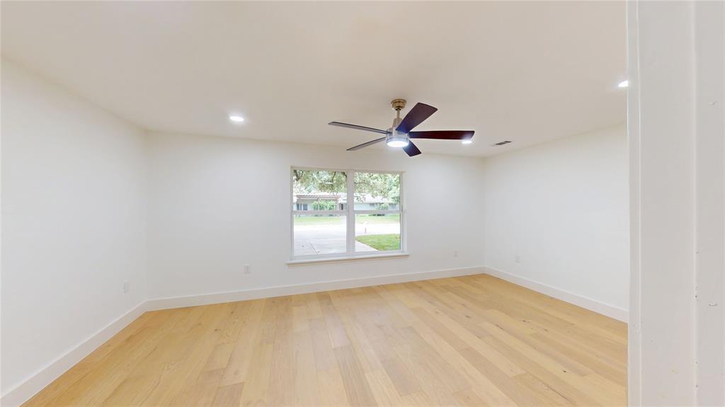 University Manor - Residential