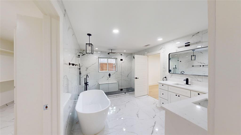 University Manor - Residential