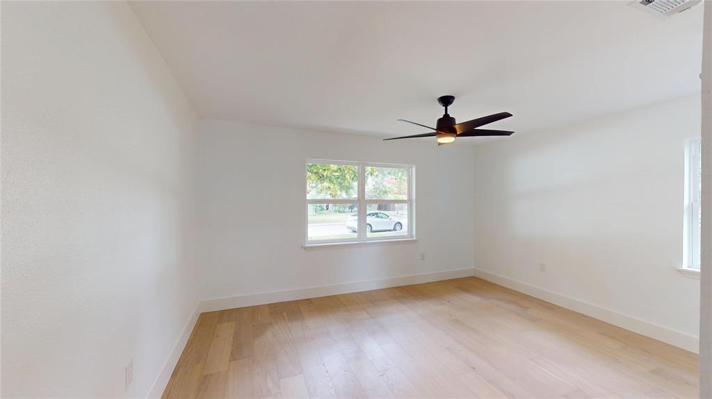 University Manor - Residential