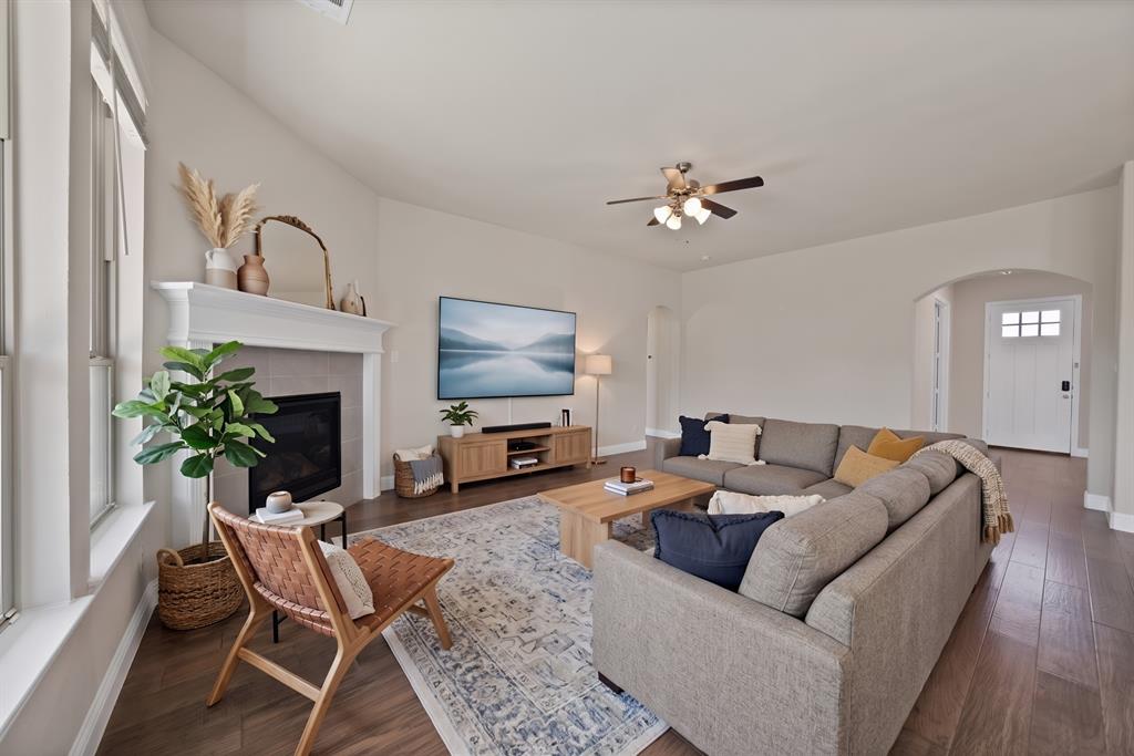 1247 Coneflower Drive