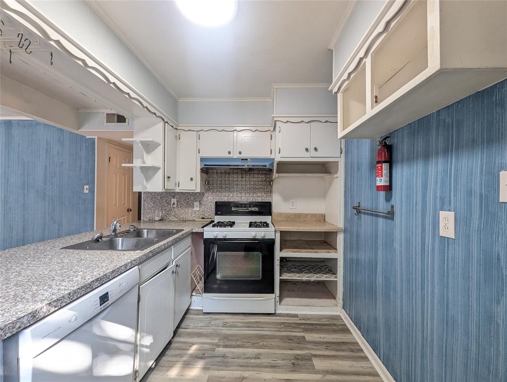 Brentwood - Residential