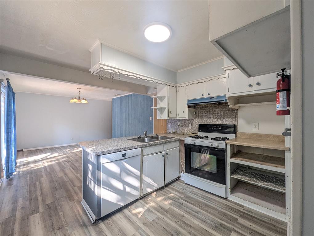 Brentwood - Residential