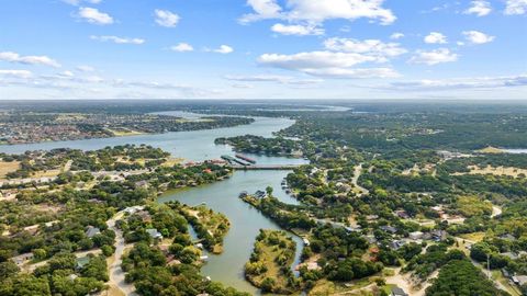 A home in Granbury