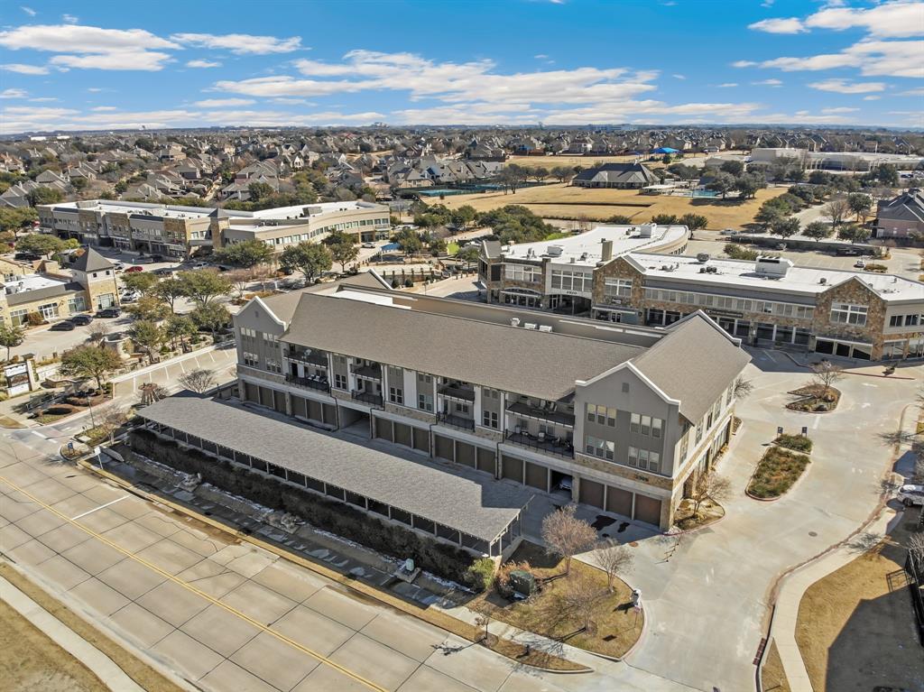 Quarters At The Shop - Residential