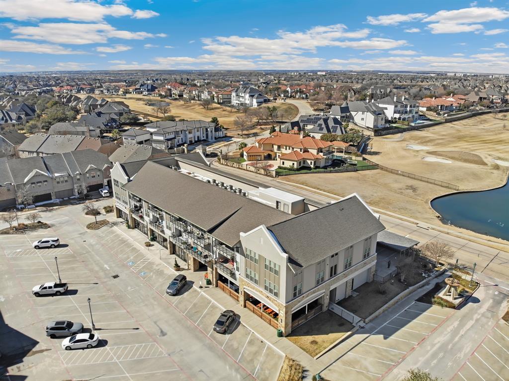 Quarters At The Shop - Residential